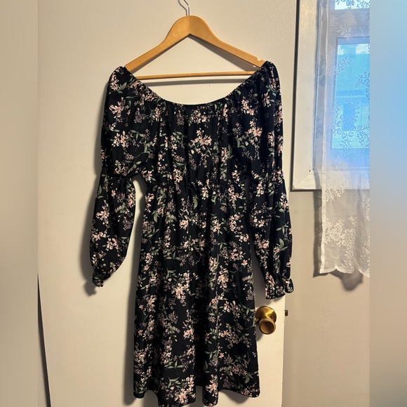 Floral dress - Picture 1 of 1